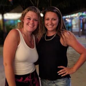 Meet your Posher, Alexis